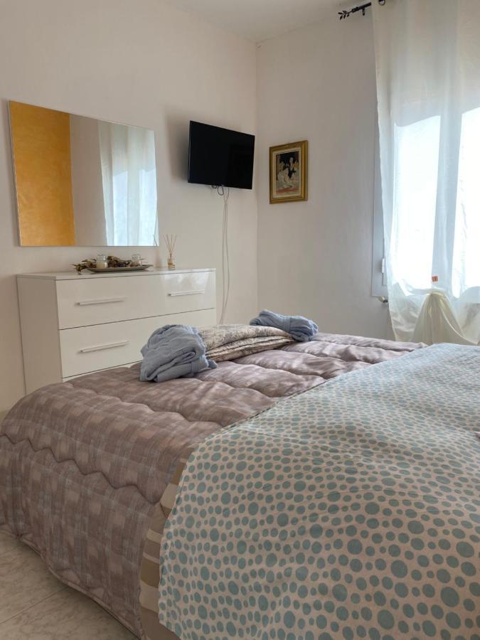 La Casa Del Giglio Hotel Albenga Ngoại thất bức ảnh