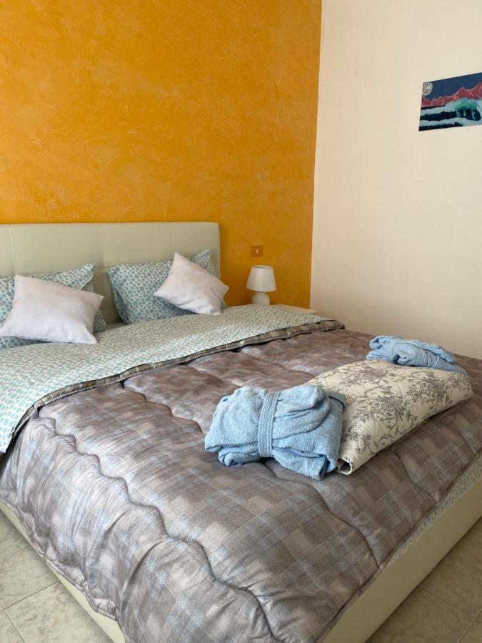 La Casa Del Giglio Hotel Albenga Ngoại thất bức ảnh