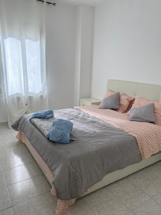 La Casa Del Giglio Hotel Albenga Ngoại thất bức ảnh